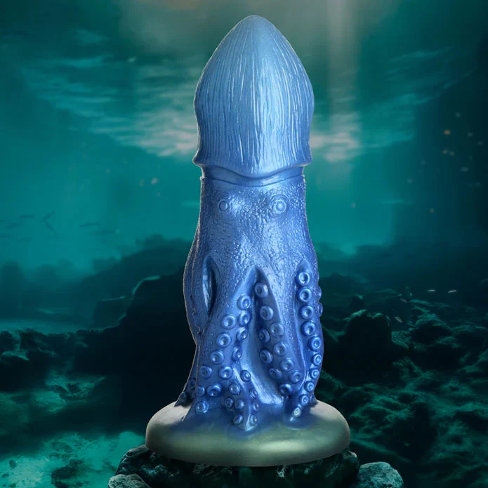 Colossal Squid Tentacle Dildo - Image 4